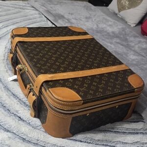 1980s vintage louis vuitton suitcase